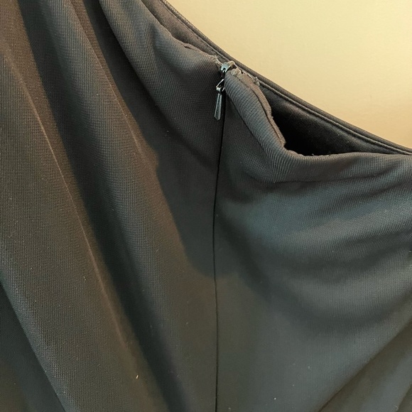 David's Bridal One Shoulder Mesh w/ Bea - Picture 6 of 16